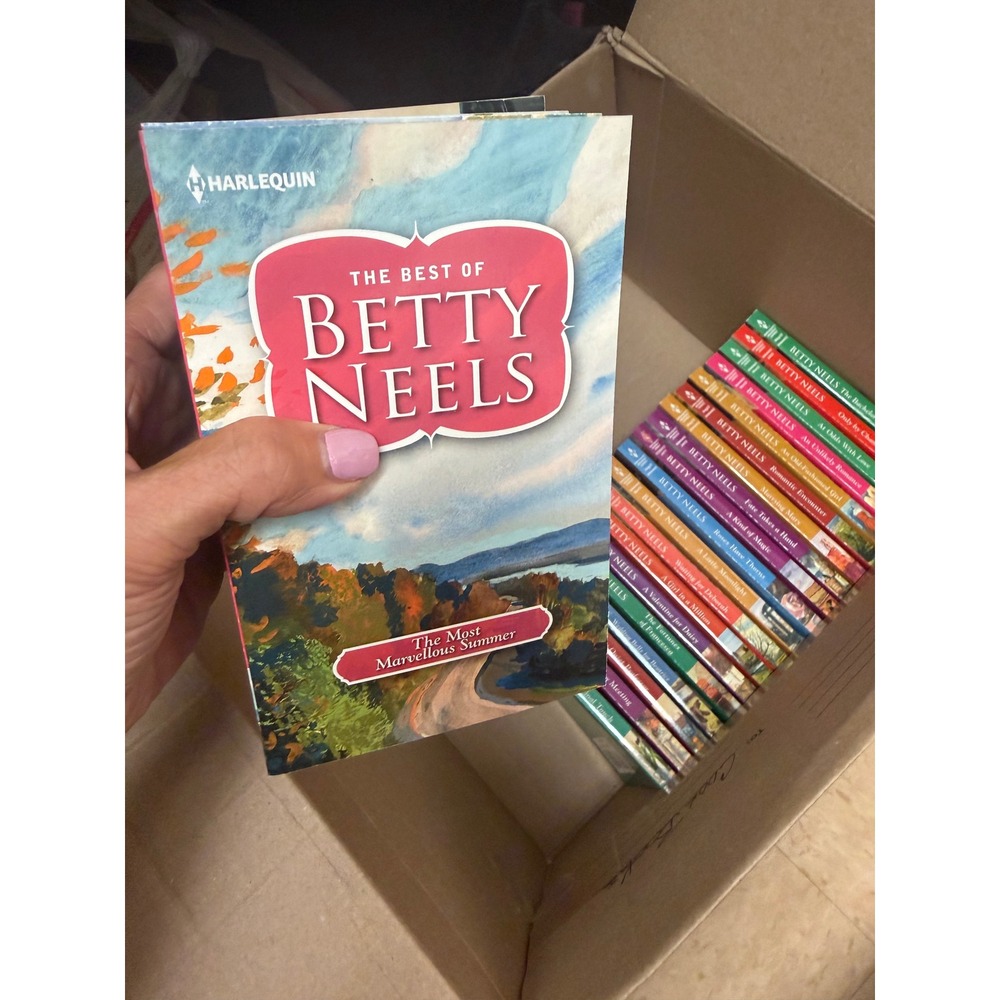 Betty Neels Harlequin Romance Book Lot 24 Vintage Paperback Novels Set - Picture 4 of 4